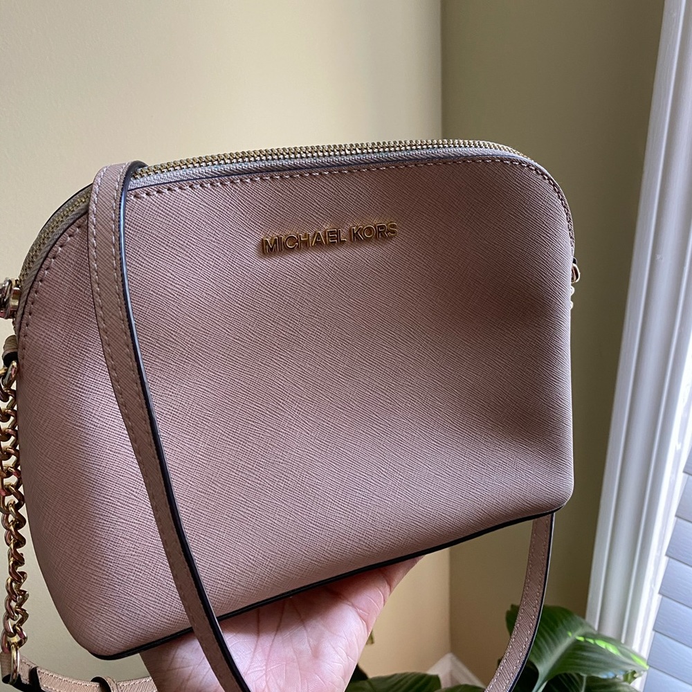 Small Michael Kors Dome Crossbody Purse